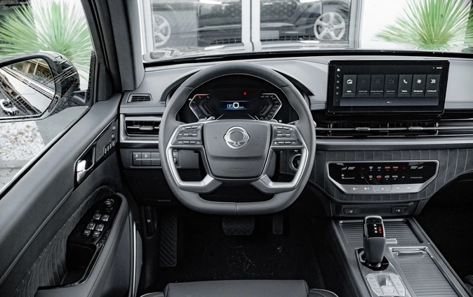 SsangYong REXTON cena 265900 przebieg: 11350, rok produkcji 2023 z Lądek-Zdrój małe 781